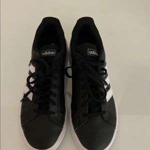 Adiddas shoes